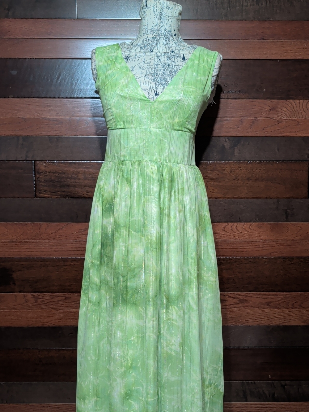 No Brand Tag Womens Green V-Neck Sleeveless Dress